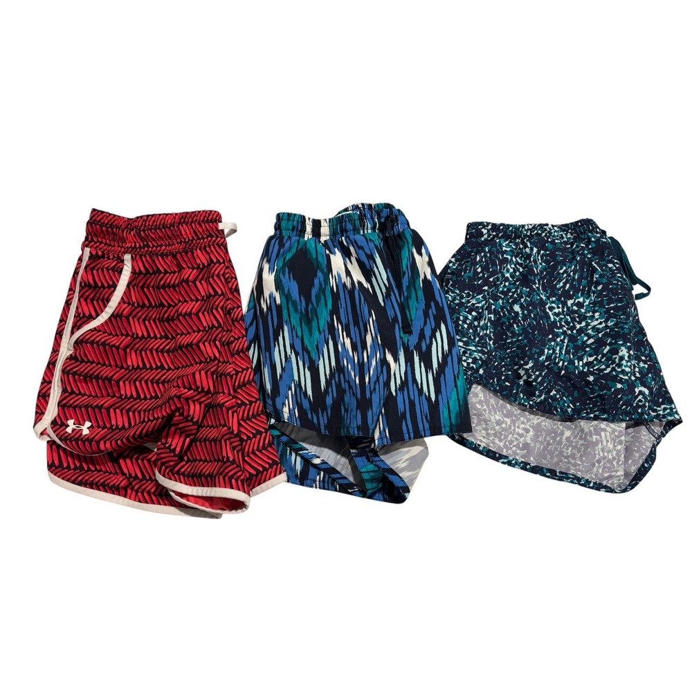 3 Pairs Womens Shorts Old Navy & Under Armour Blue Red Sizes Medium‎ & Small